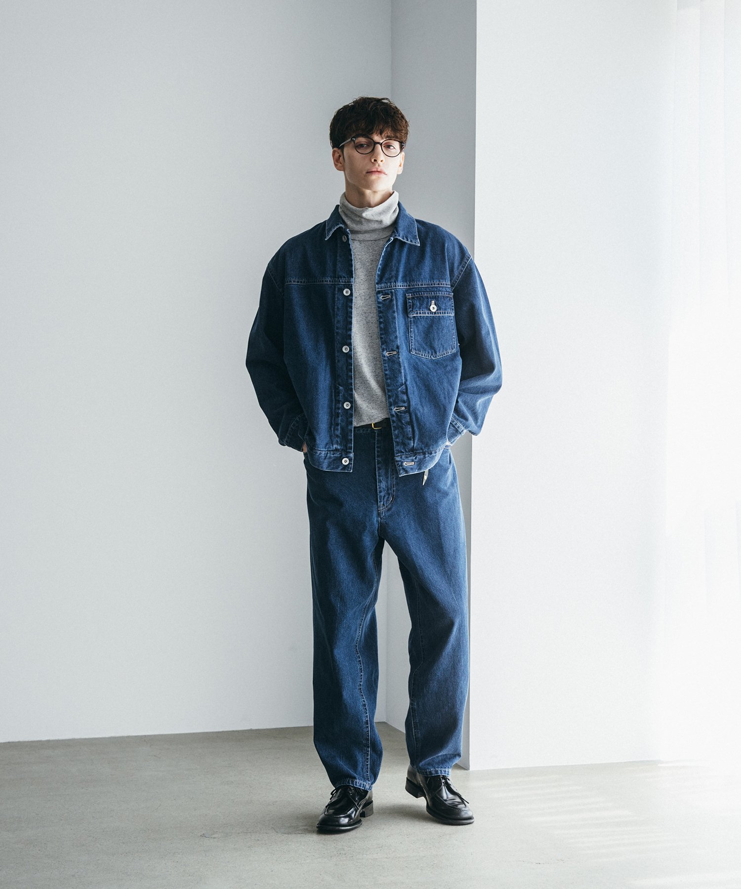 worn image