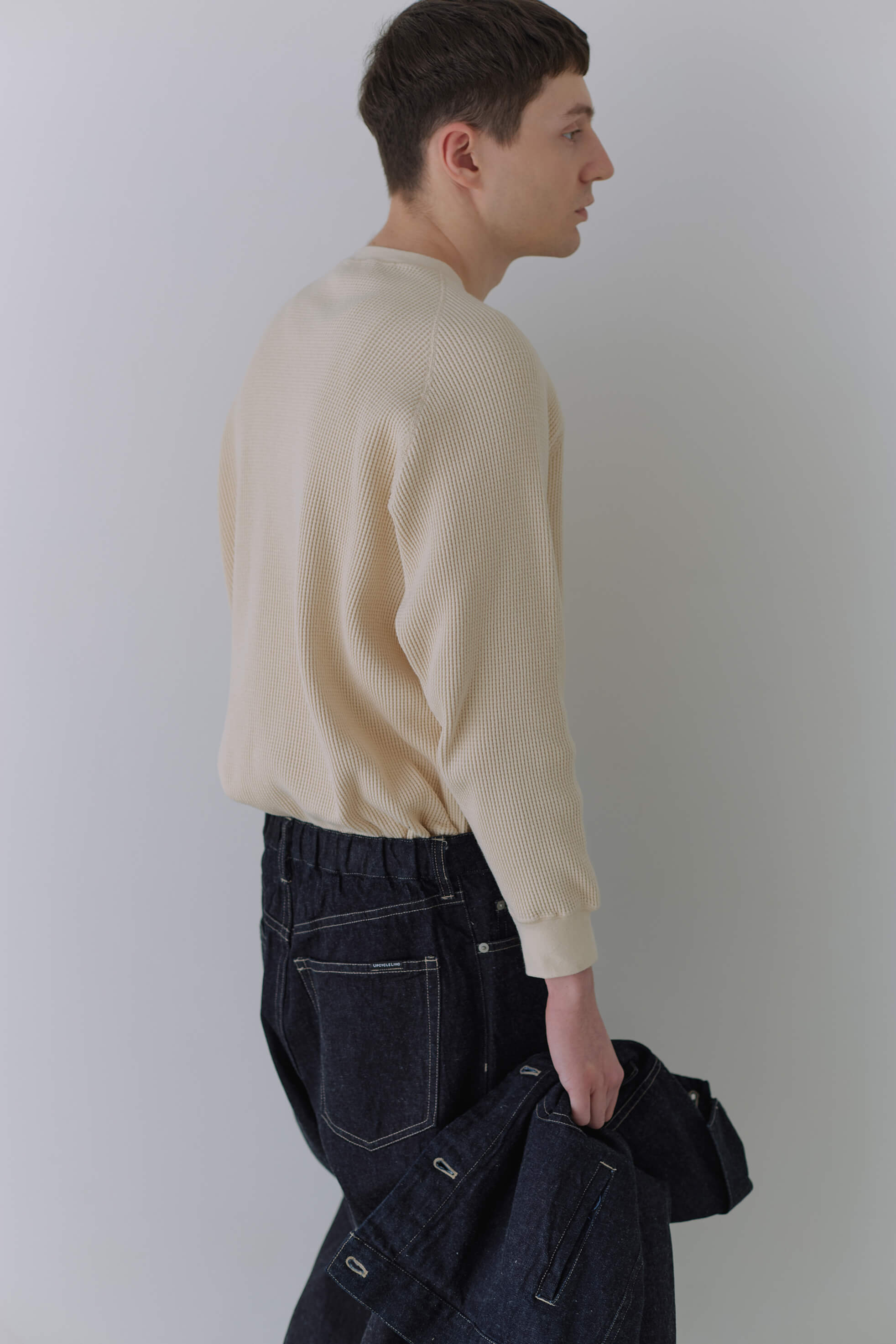 ワッフル生成り色の着用イメージ