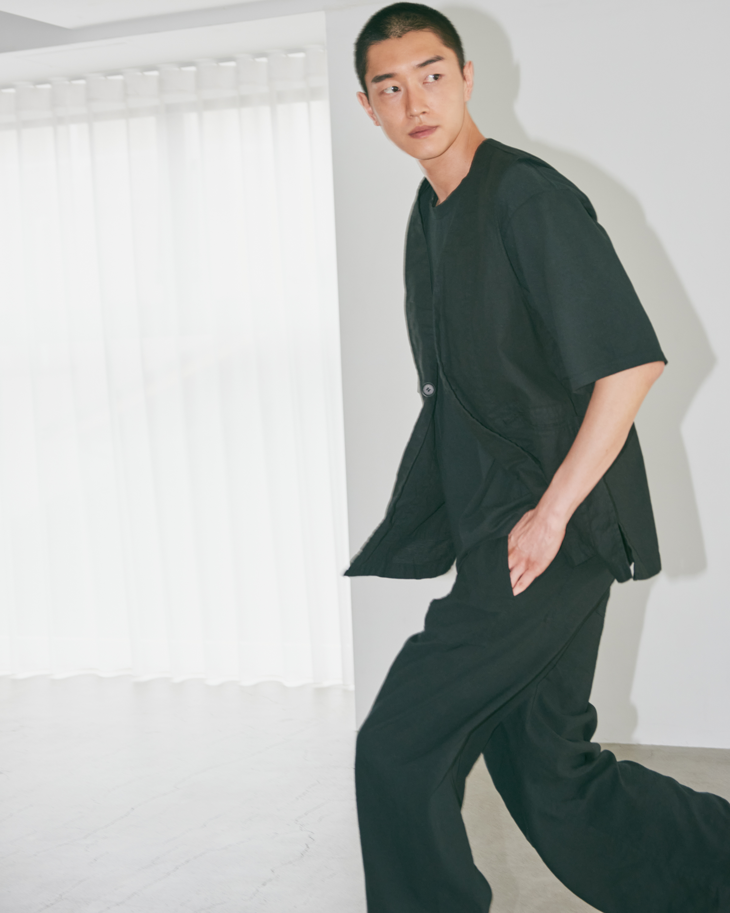 LOOK2