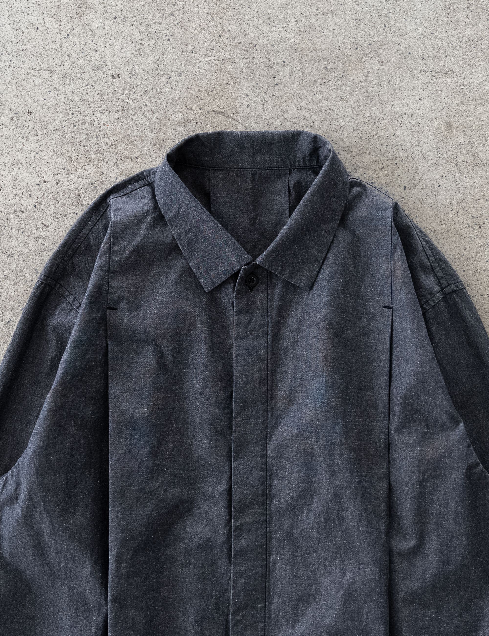 Chambray Shirt Jacket Collar Detail